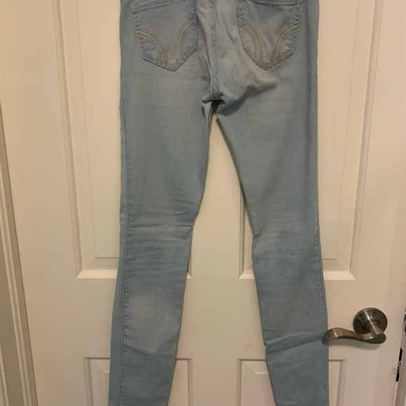 Hollister jeans - Picture 3 of 3